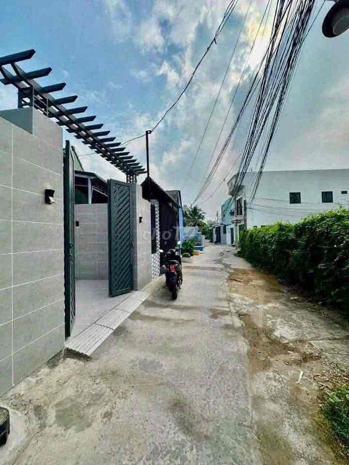 Nhà thuê p5 đường thông mới làm kp9 2pn