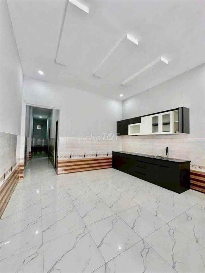 Nhà thuê p5 đường thông mới làm kp9 2pn