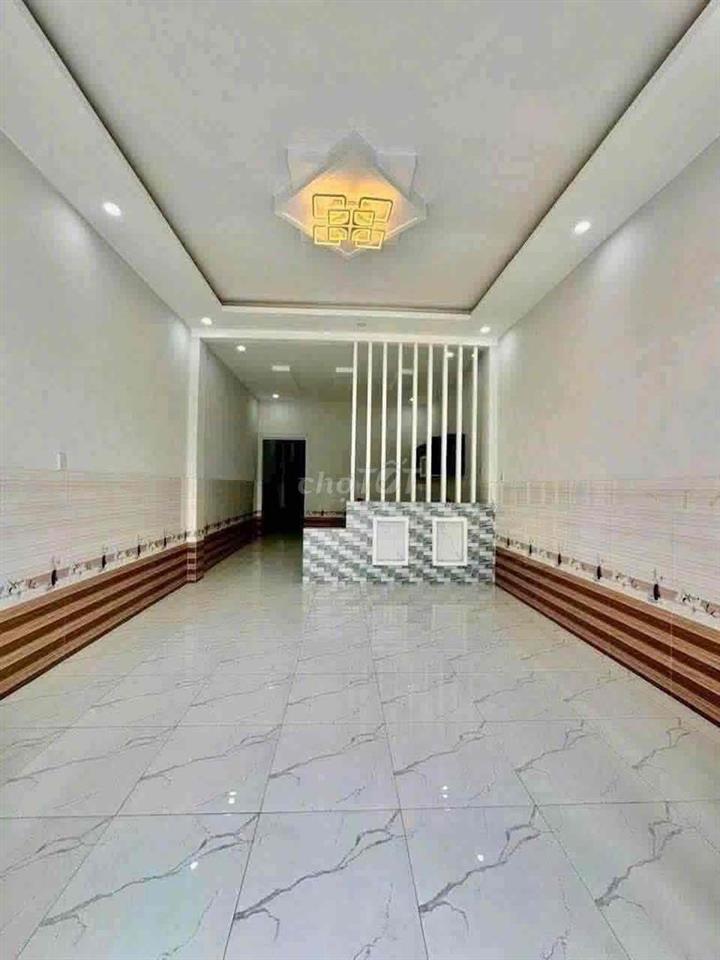 Nhà thuê p5 đường thông mới làm kp9 2pn