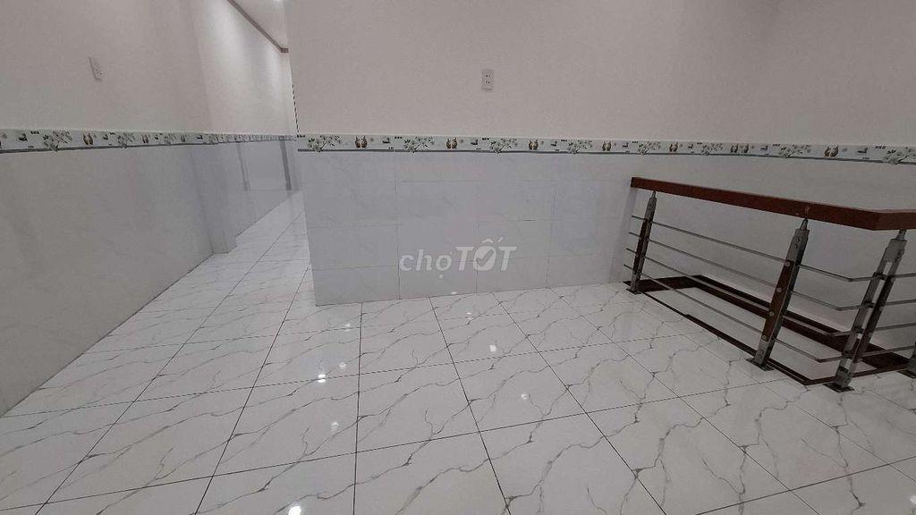 Nhà diện tích lớn, 3 phòng ngủ gần chợ trung An Mỹ Tho 