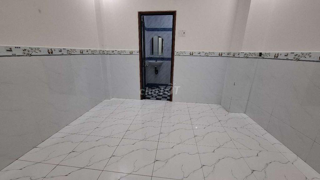 Nhà diện tích lớn, 3 phòng ngủ gần chợ trung An Mỹ Tho 