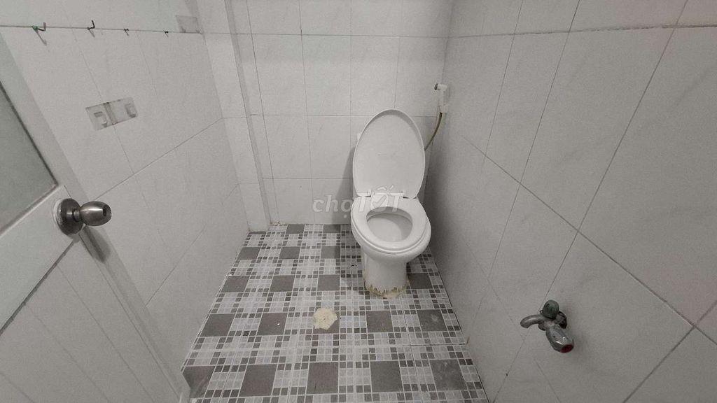 Nhà 3 phòng ngủ giá rẻ ngay khu cá koi 10 Hiếu,gần chợ Trung An Mỹ Tho