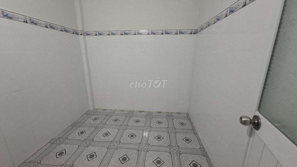 Nhà 3 phòng ngủ giá rẻ ngay khu cá koi 10 Hiếu,gần chợ Trung An Mỹ Tho