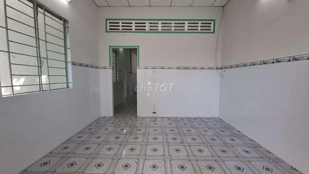 Nhà 3 phòng ngủ giá rẻ ngay khu cá koi 10 Hiếu,gần chợ Trung An Mỹ Tho