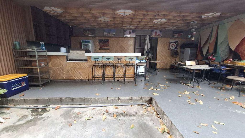 Cho thuê mặt bằng diện tích lớn ở vị trí sầm uất trung tâm Mỹ Tho 