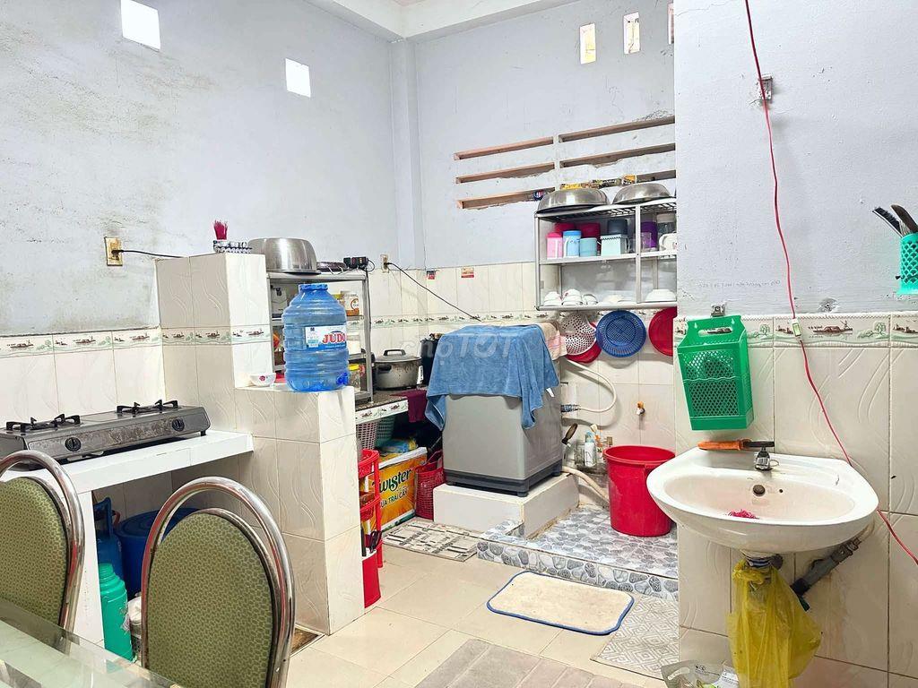 Chủ bán nhà trả nợ 1 tỷ 2 còn 990 triệu, ngay chợ Trung Lương Mỹ Tho