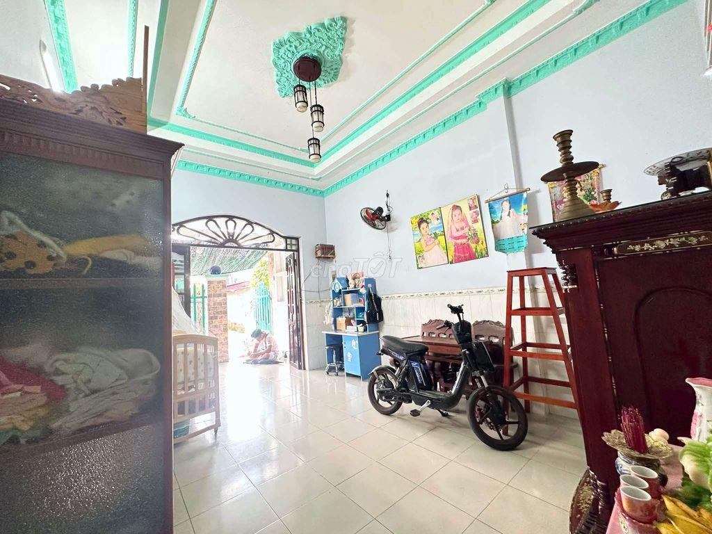 Chủ bán nhà trả nợ 1 tỷ 2 còn 990 triệu, ngay chợ Trung Lương Mỹ Tho