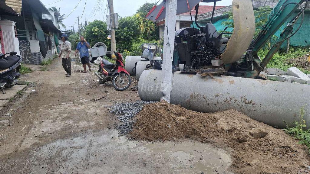 Chủ ở Sài Gòn bán nền đất giá rẻ đường đang làm ở phường 10 TP Mỹ Tho 