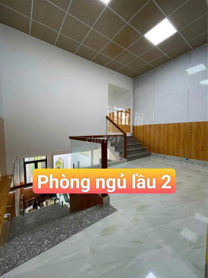 Nhà cấp mới xây, giá thỏa thuận