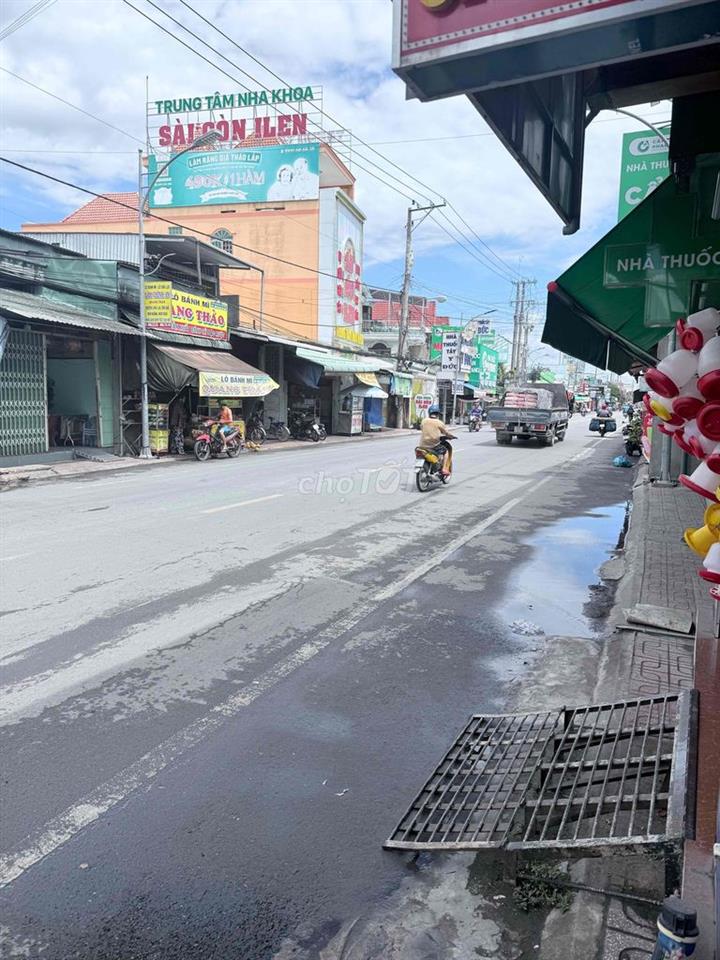 Bán hoặc cho Thuê nhà Lầu 2 tầng đang kd Tiệm Cầm Đồ