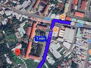 Kẹt tiền bán đất cách siêu thi 300 m