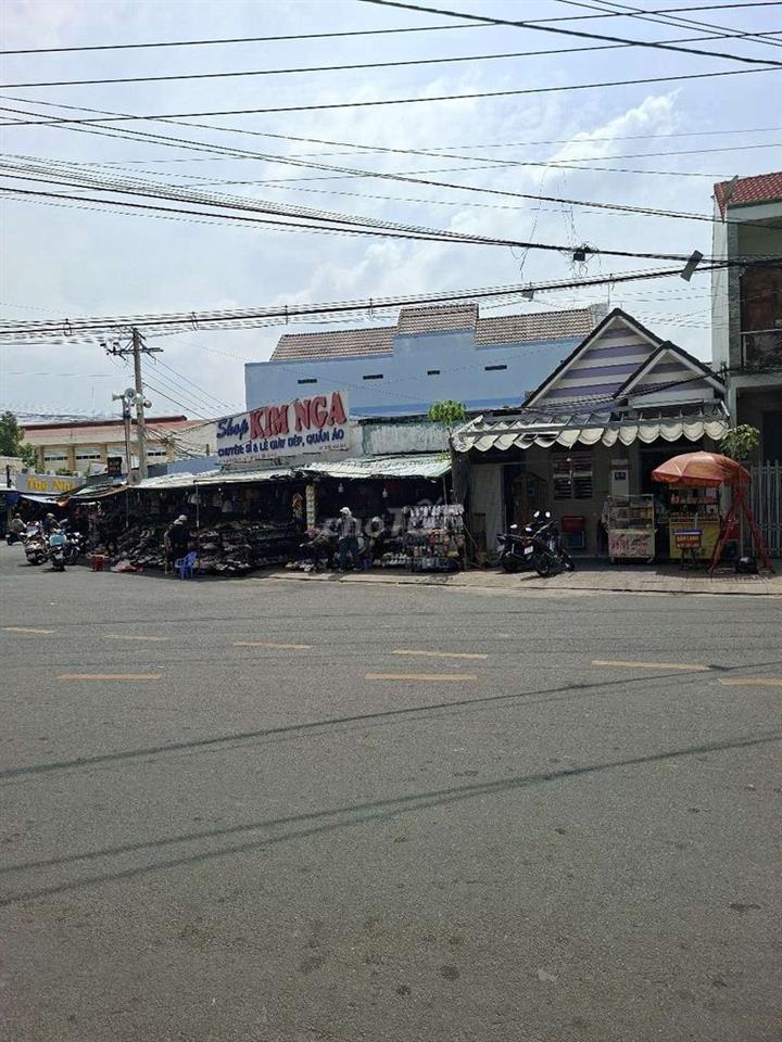 BÁN GẤP NHÀ MT LÊ VĂN PHẨM – ĐỐI DIỆN CHỢ ĐÊM – GIÁ TỐT