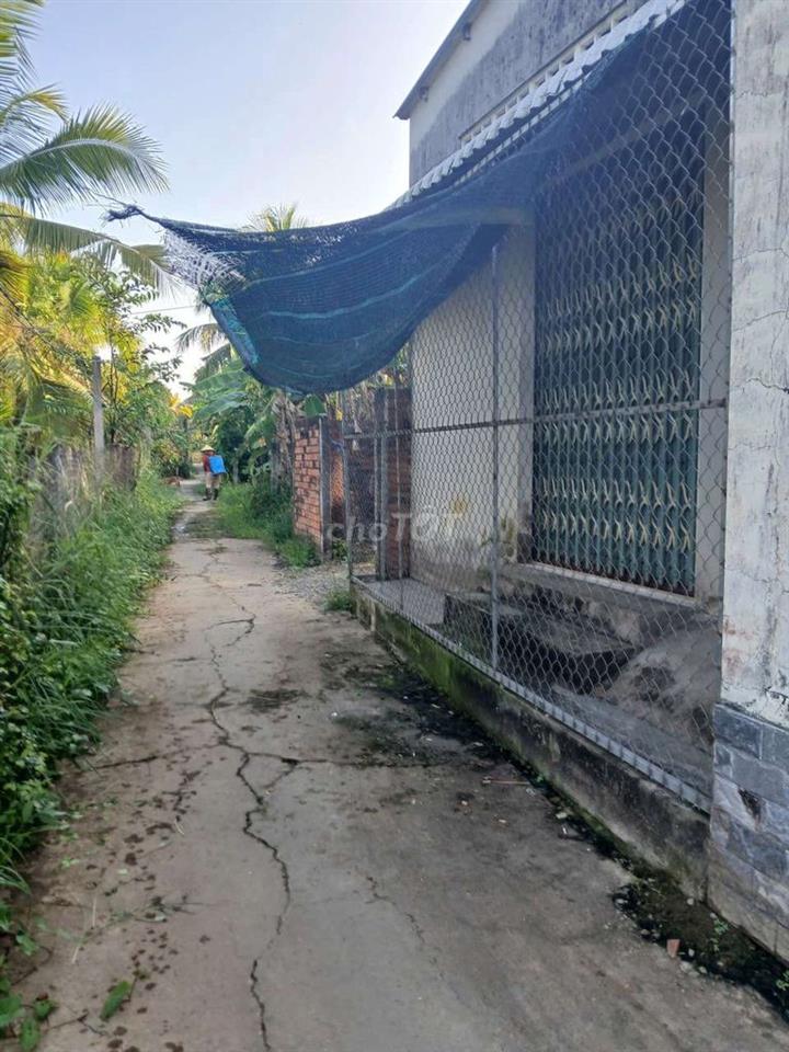 bán nhà 265m2 full thổ, cách QL60 cầu Rạch Miễu 2, 50m đường ôtô 7chỗ