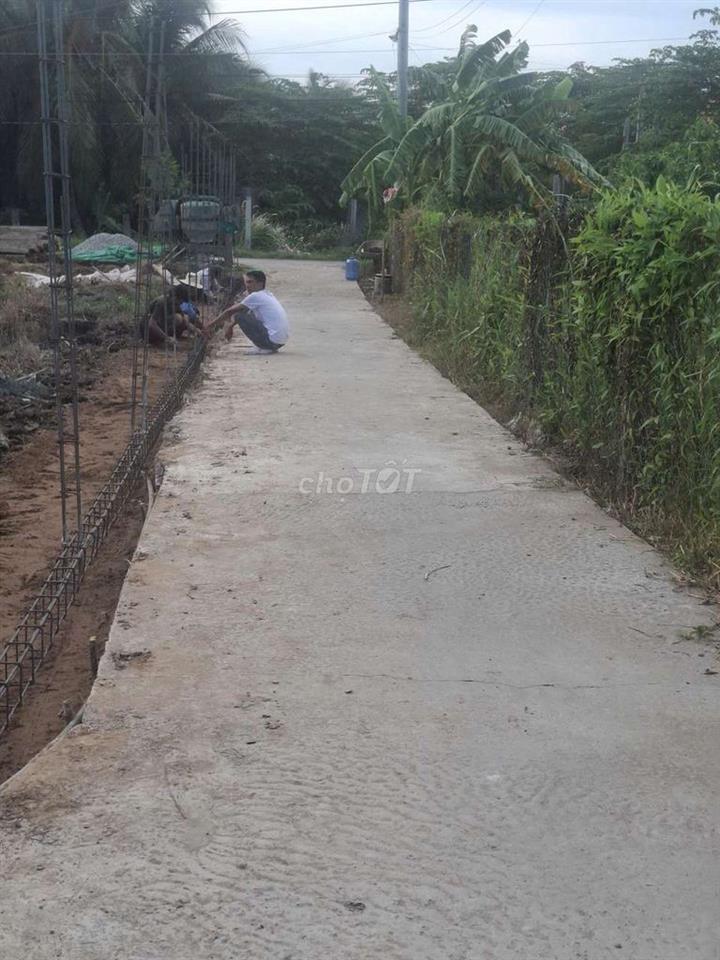 Bán nhà khu công nghiệp Tân Hương