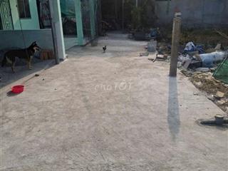 Bán nhà khu công nghiệp Tân Hương