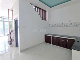 CHO THUÊ NHÀ P5 .HẺM OTO THÔNG.VỊ TRÍ ĐẸP