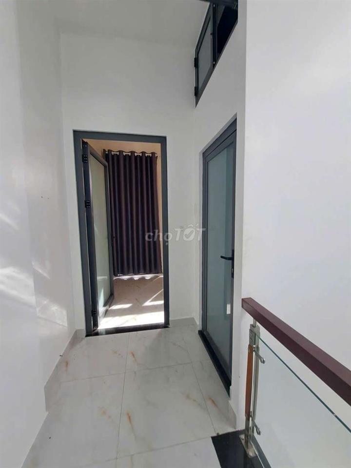 CHO THUÊ NHÀ P5 .HẺM OTO THÔNG.VỊ TRÍ ĐẸP