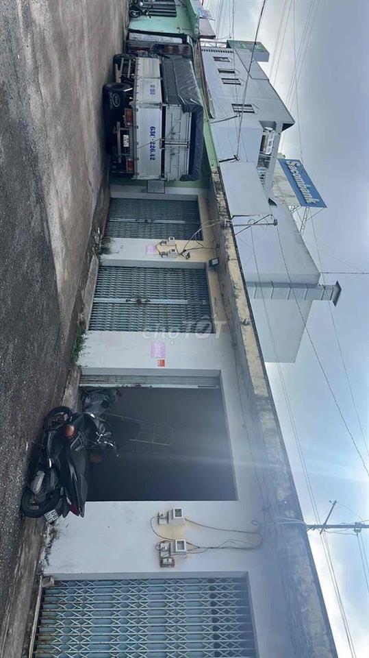 giao phát nhanh,trạm trung chuyển