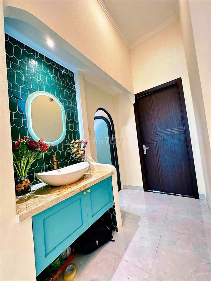 Bán Nhà Phố Tân Cổ Điển 72m² MT Đường Nhựa – Giá 2,59 Tỷ
