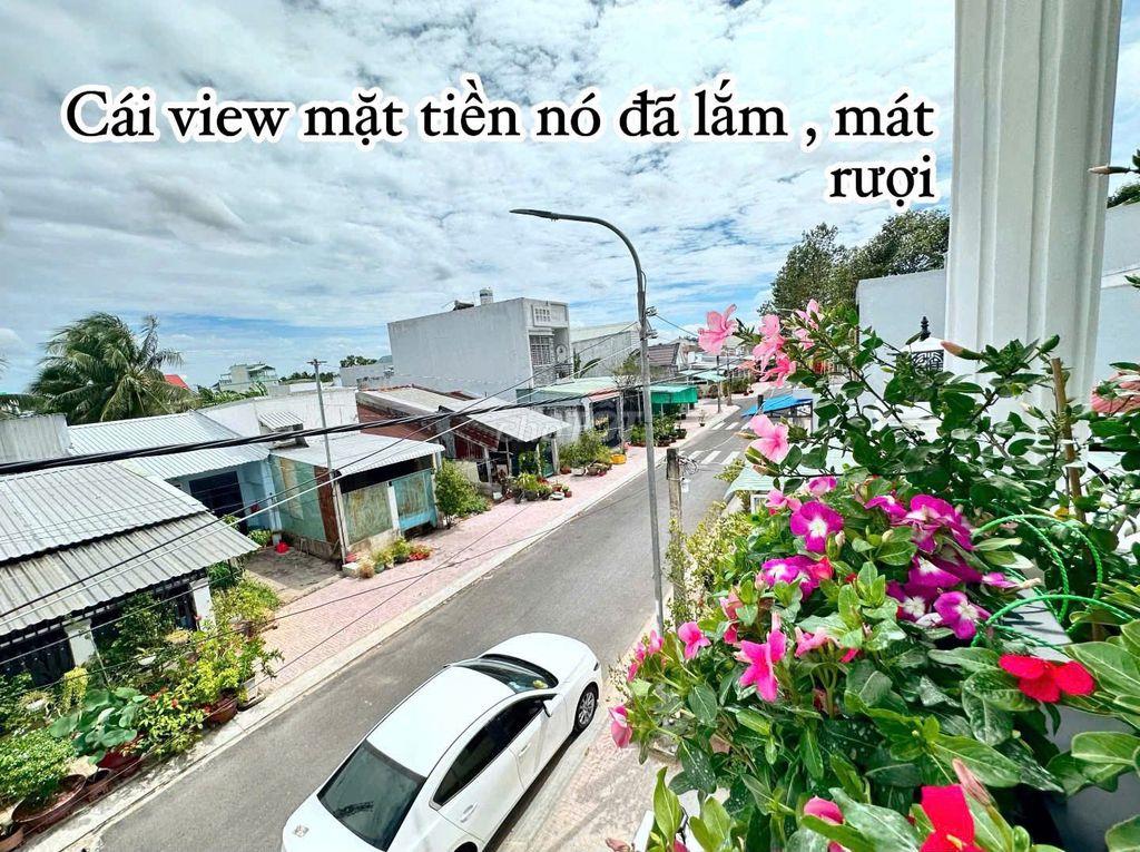 Bán Nhà Phố Tân Cổ Điển 72m² MT Đường Nhựa – Giá 2,59 Tỷ