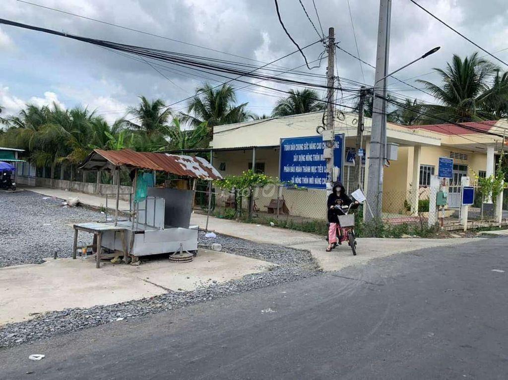 Đất mặt tiền đường Ngô Văn Tý.  xã long an