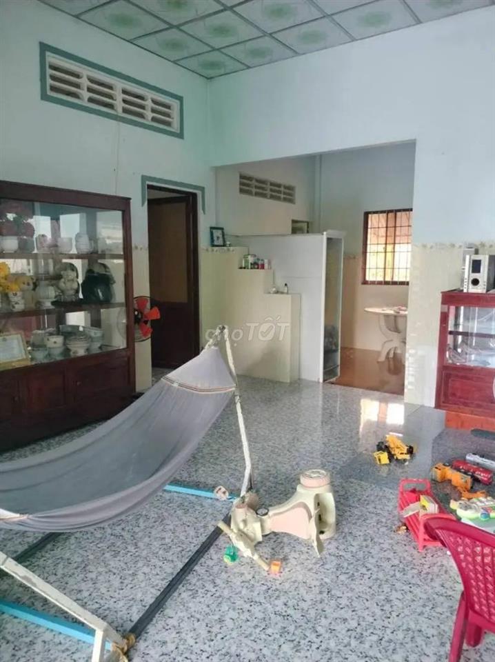 Cần bán nhà và đất vườn sầu riêng hơn 7 năm tuổi ở  xã tân thanh