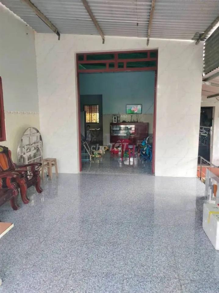 Cần bán nhà và đất vườn sầu riêng hơn 7 năm tuổi ở  xã tân thanh