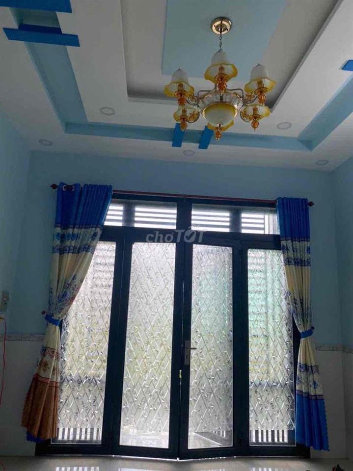 cần tiền bán gấp 1 trệt 1lầu sổ hồng riêng
