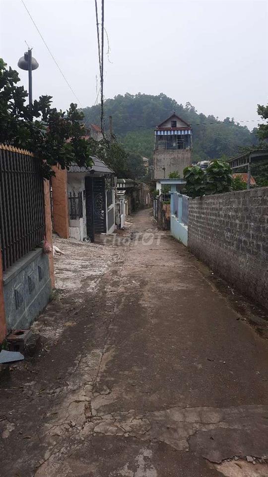 Bán nhà đất nghỉ dưỡng 
