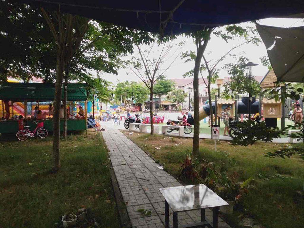 NHÀ MẶT TIỀN - KD BUÔN BÁN - SỔ HỒNG CẦM TAY