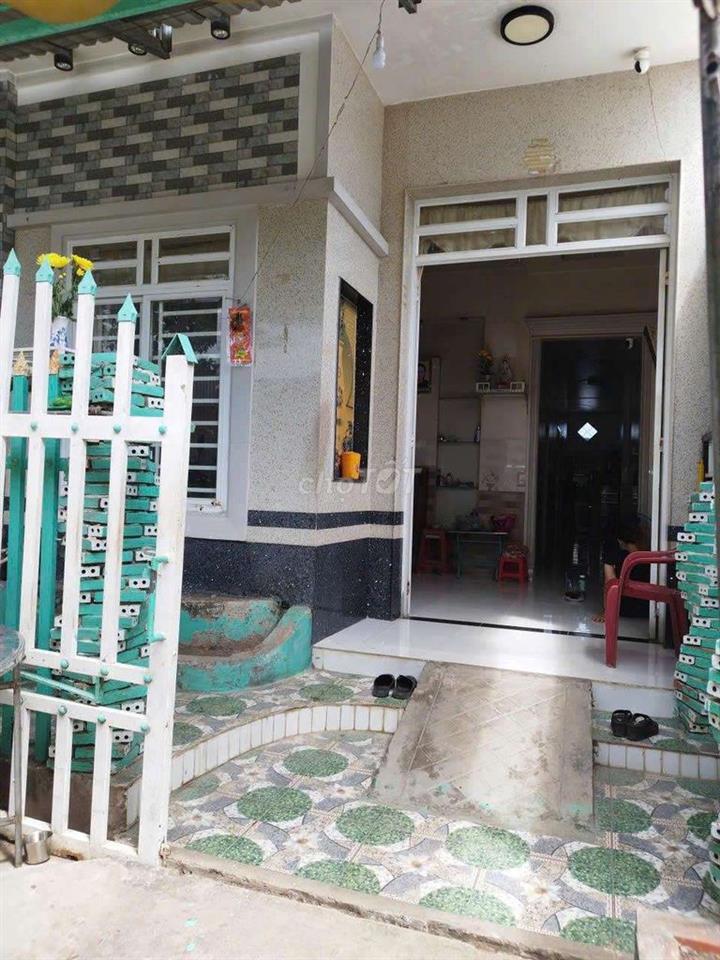 cần bán nhà cấp 4 