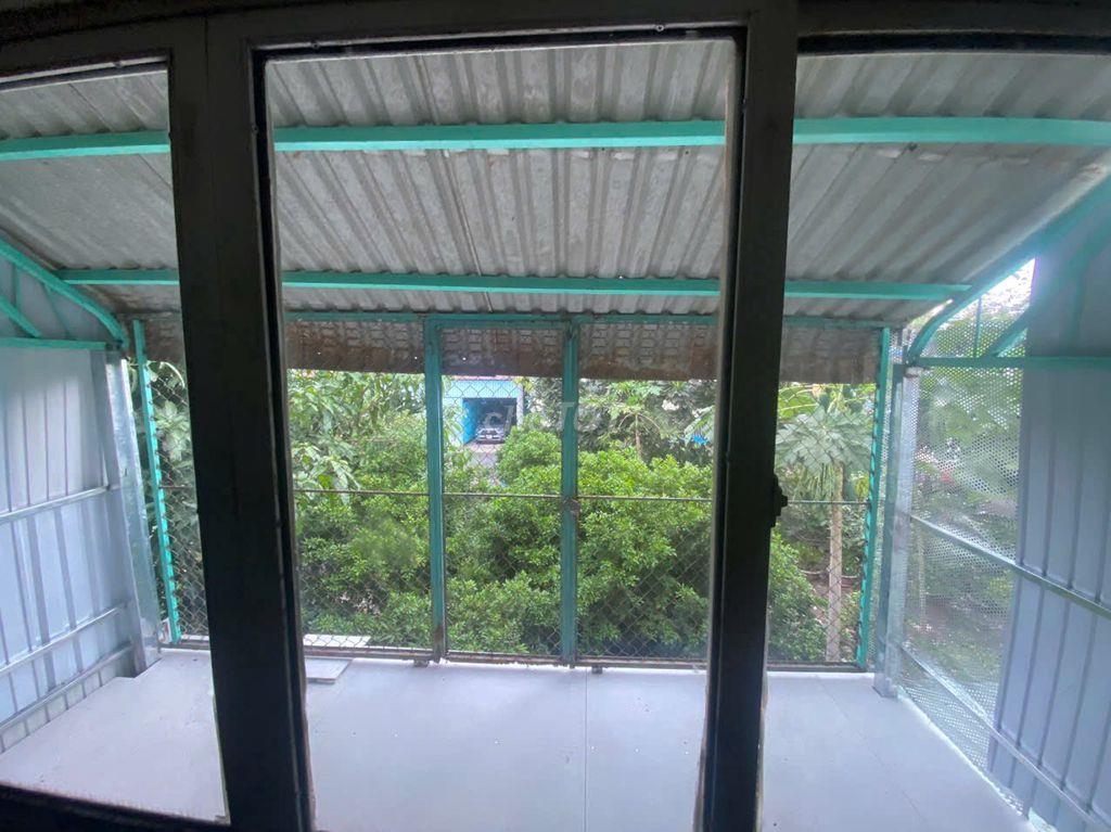 Trung Tâm Long Xuyên: Nhà đẹp, thoáng mát, trung tâm TPLong Xuyên