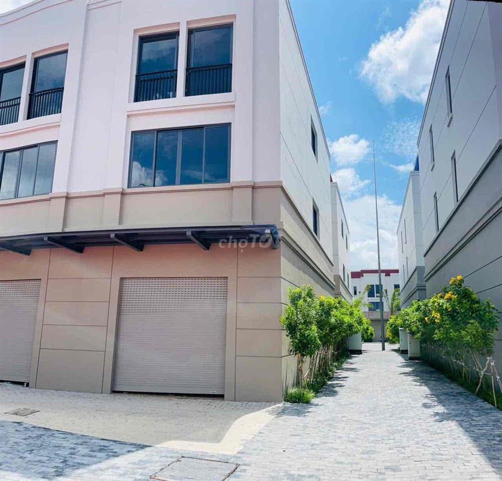 Nhà 1 Trệt 2 Lầu Khu Tây Sông Hậu LX AG