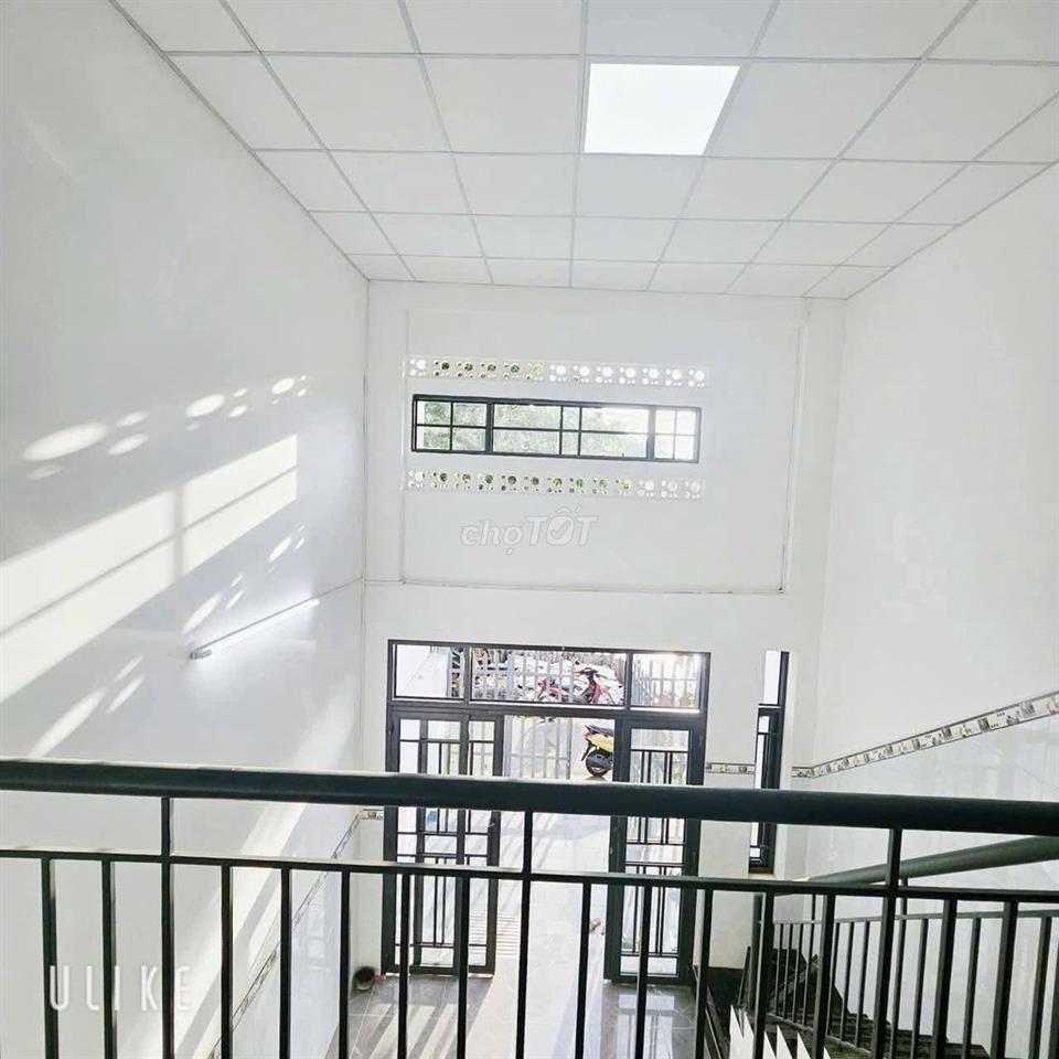 NHÀ MẶT TIỀN LÔ Ô TÔ VIEW SÔNG
