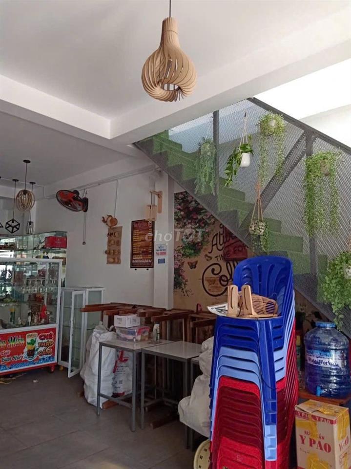 Nhà bán, phù hợp ở hoặc kinh doanh