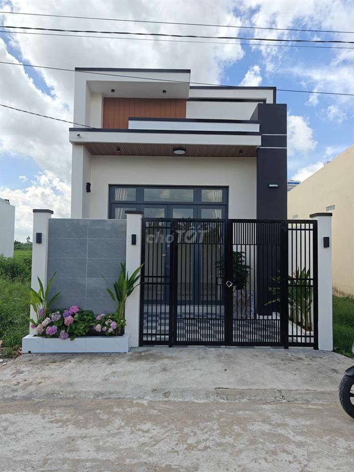 Bán Nhà Đẹp Mỹ Quý