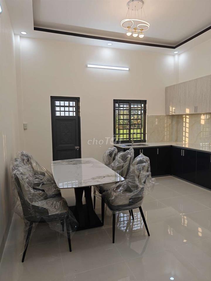 Bán Nhà Đẹp Mỹ Quý