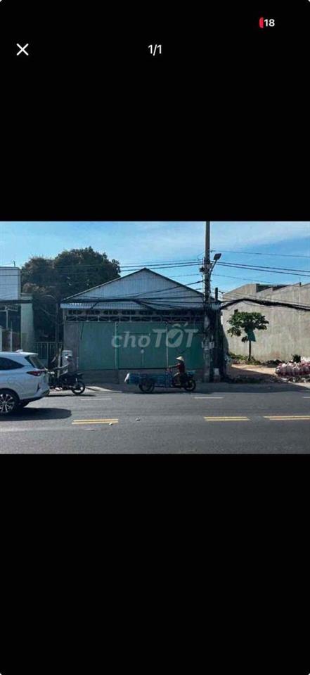 Cho thuê nhà kho mặt tiền Trần Hưng Đạo