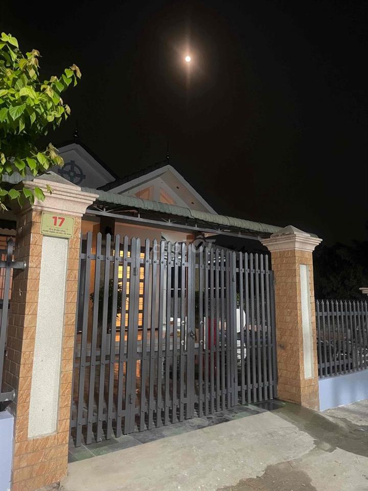 cần bán gấp nhà chính chủ