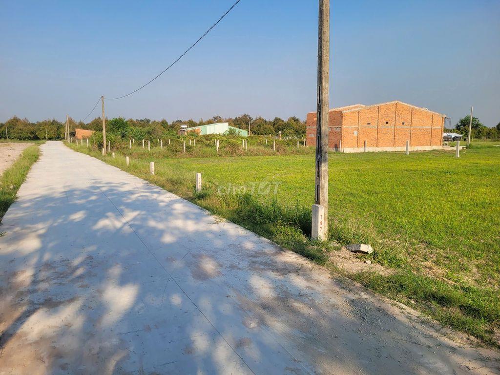 Đất thổ cư gần KCN Hiệp Thạnh. 143m2 thổ cư, giá 330tr