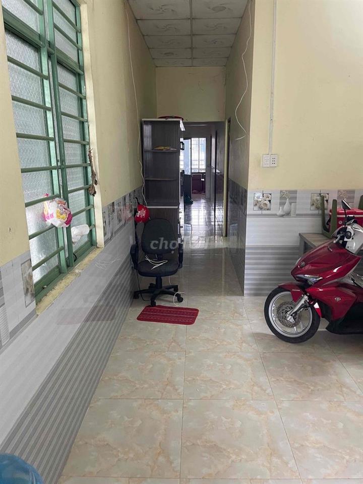 Cho Thuê Phòng Trong Nhà Nguyên Căn Mặt Tiền Nhựa Lớn, Tộng Rãi