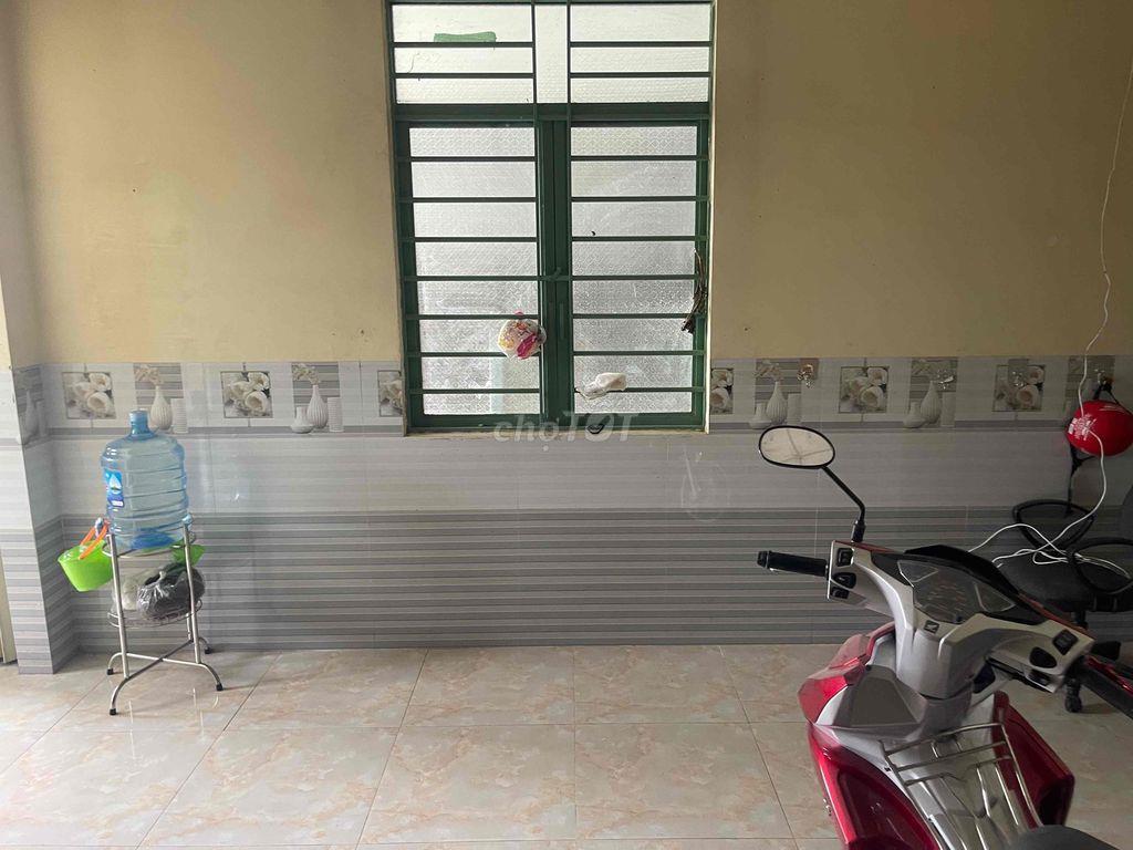 Cho Thuê Mặt Bằng Kinh Doanh Giá Rẻ, Rộng Rãi Mặt Tiền Nhựa Lớn