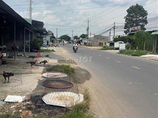 Cho Thuê Mặt Bằng Kinh Doanh Giá Rẻ, Rộng Rãi Mặt Tiền Nhựa Lớn