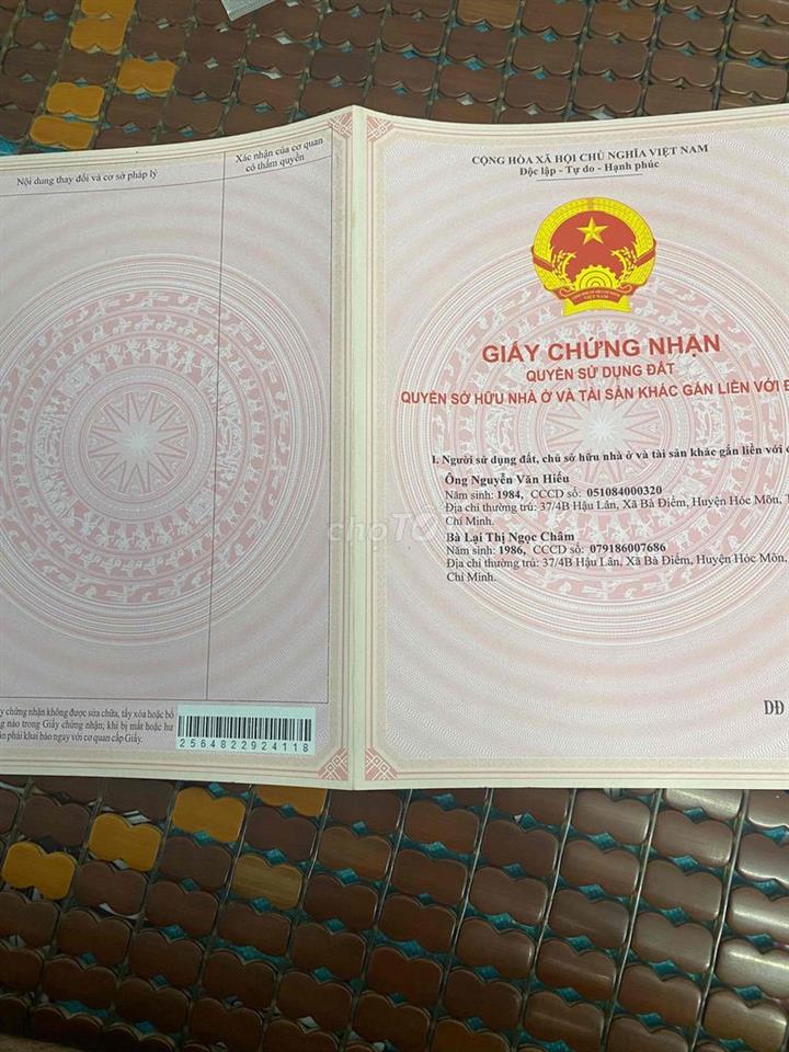 cần bán lô đất  trên đường Hóc Trâm