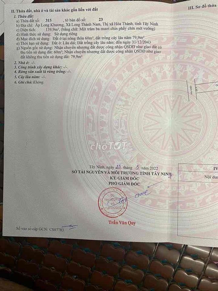 Cần tiền, bán gấp lô đất mặt tiền