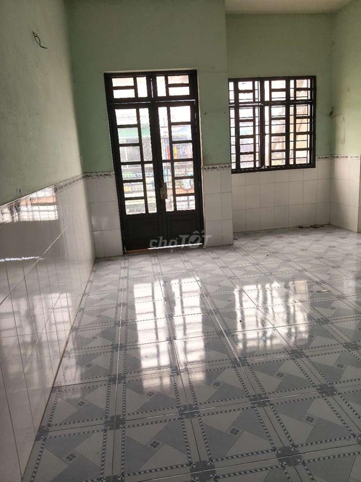 Cho thuê nhà mặt tiền cây cám 