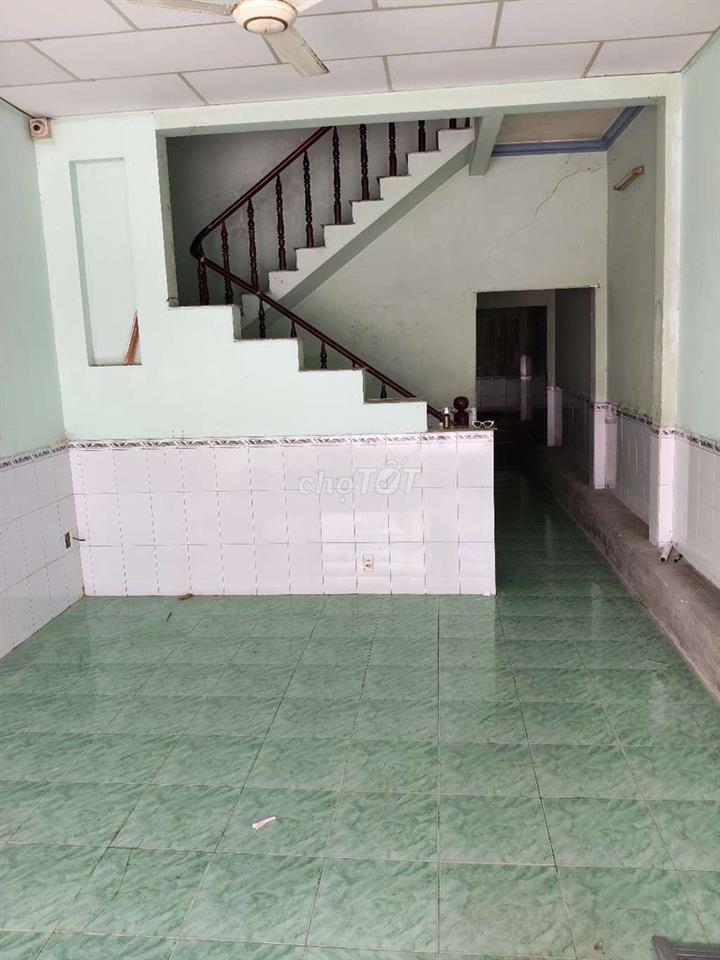 Cho thuê nhà mặt tiền cây cám 