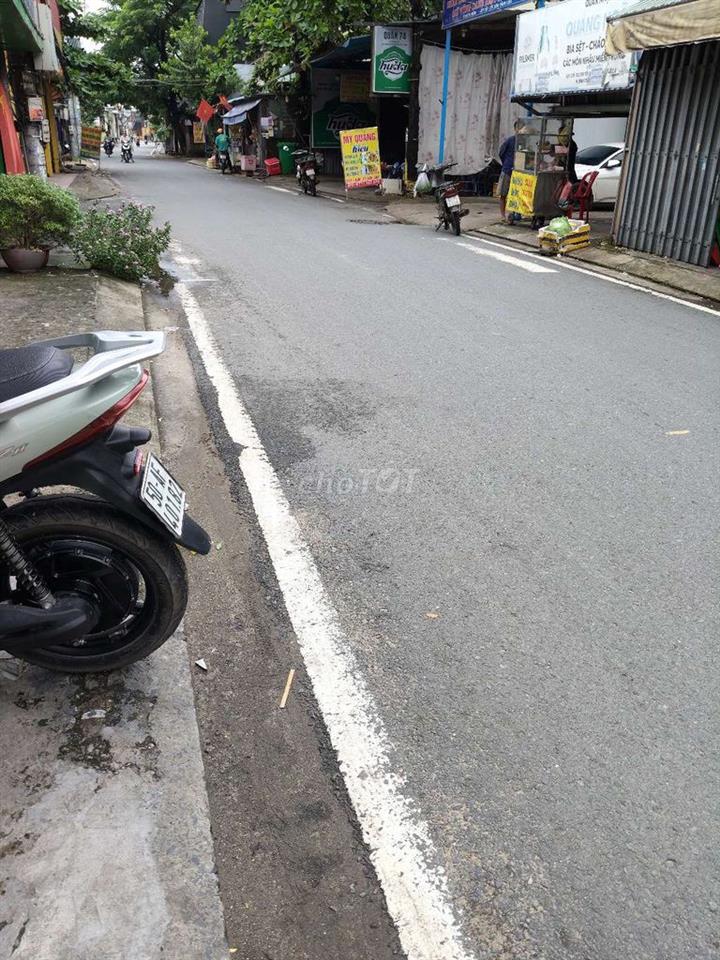 Cho thuê nhà mặt tiền cây cám 