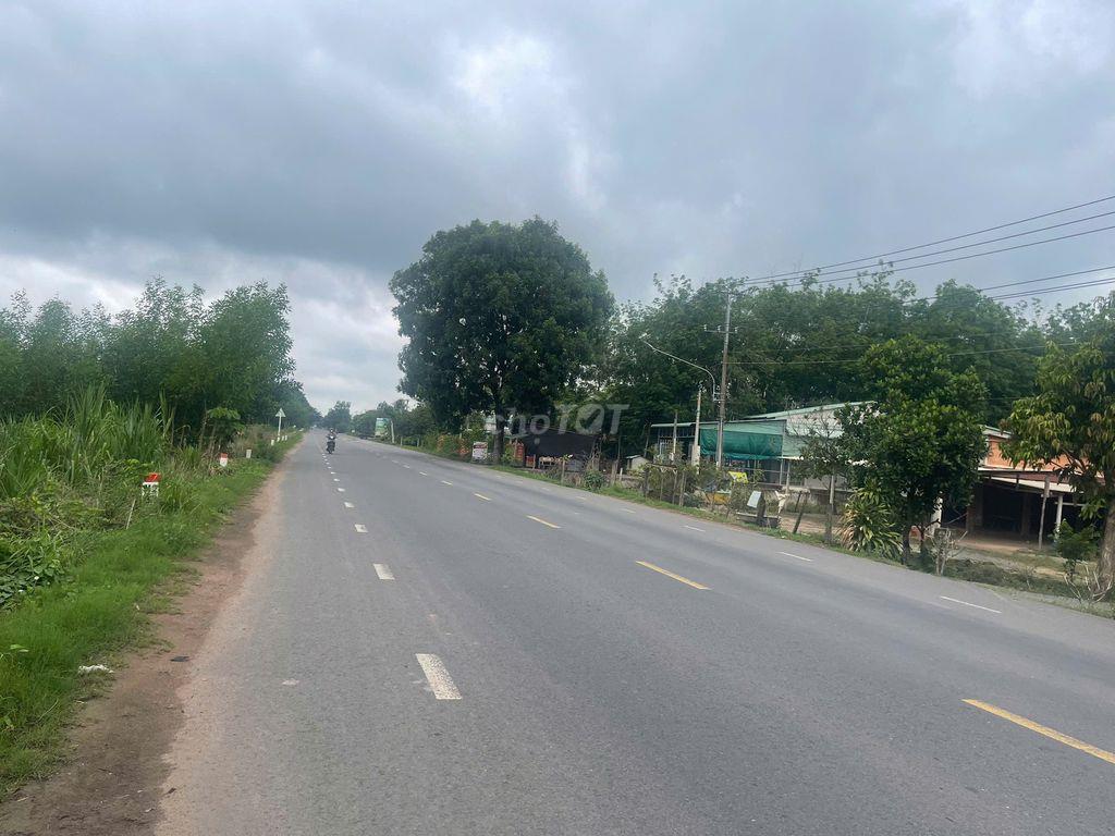 BÁN ĐẤT MẶT TIỀN DT 793