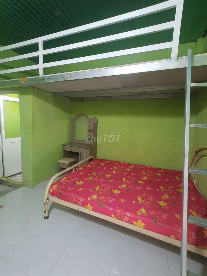 phòng máy lạnh full nội thất